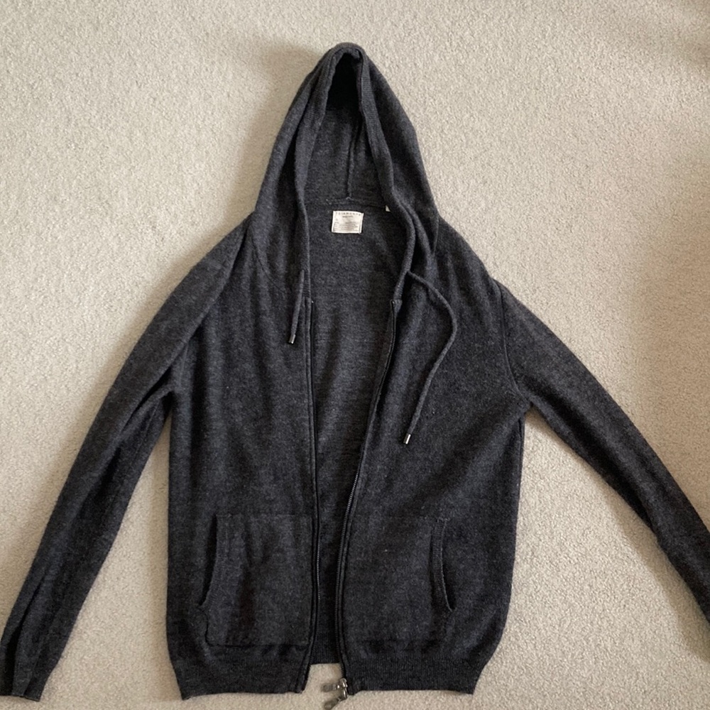 7 Diamonds Gray Fuzzy Zip Up Jacket/Hoodie, Size M